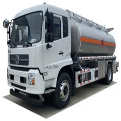 China Dongfeng 30Cbm 8X4 12 Pneus Tanque de óleo de combustível Caminhão em condições de estrada completa Gasolina Petróleo Diesel Caminhão de entrega de combustível à venda