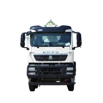China SINOTRUK HOWO TX Fuel Oil Tank Truck 350HP 8X4 Fuel Oil Delivery Truck for sale