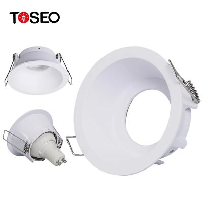 China High Performance Gu10 Downlight Fitting 400lm Output 5 Years Lifespan for sale