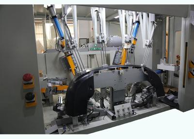 Chine Machine intégrée de poinçon et de soudure pour le pare-chocs arrière à vendre