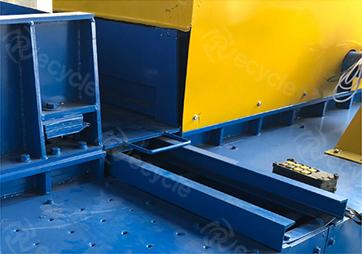 Car Lead Acid Battery Crushing And Separation Recycling Machine