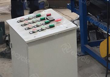 Car Lead Acid Battery Crushing And Separation Recycling Machine