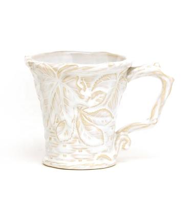 China Tazas de jardinería Taza de cosecha de jardín blanca Taza cerámica con esmalte 3D reactivo en venta