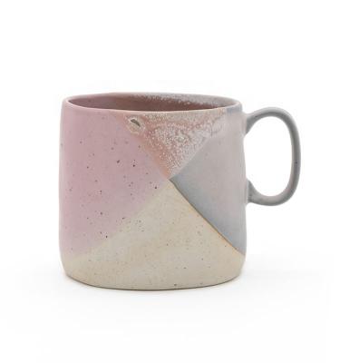 China Ceramic 3D Pink and White Mug Ceramic Coffee Milk Mug with 3d reactive glaze for sale