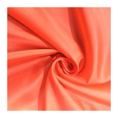China 170t Polyester Taffeta Lining Fabric Plain Dyeing Light Weight for sale