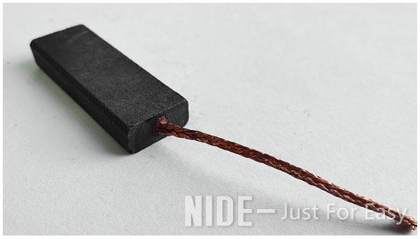 carbon brush.jpg carbon brush.jpg