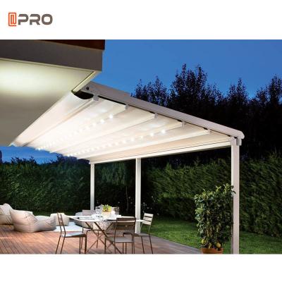 China Lightweight 2m Patio Roof Cassette Canopy Free Standing Retractable Awning for sale