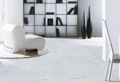 China Non Slip Marble Look Porcelain Tile / Glazed Carrara Porcelain Floor Tile for sale