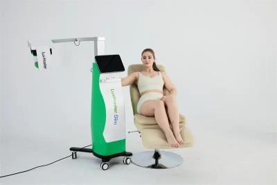 China 360 Rotation Emerald Laser 10d Diode Laser Electric Body Slimming Cool Laser Fat Reducing Slimming Machine for sale