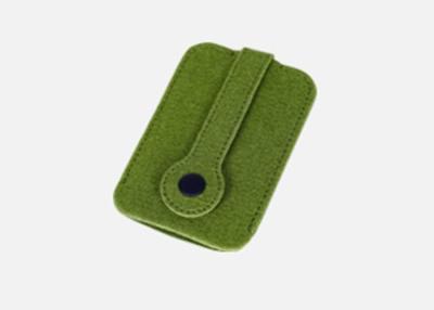 中国 注文色のコンパクトの小さいフェルト袋の快適な処理はとのボタンを引き出します 販売のため