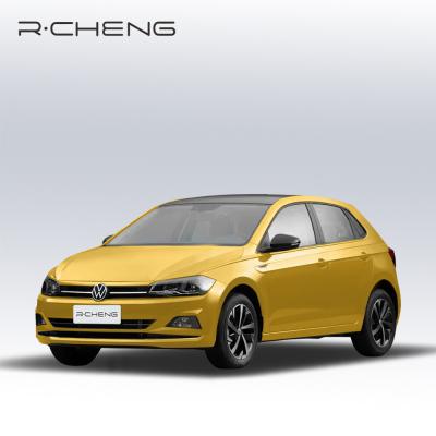 Китай Подержанный Volkswagen Polo Gasoline Control Подержанный автомобиль 5 с механической коробкой передач продается