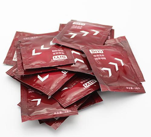 SIYI Hot selling Waterbasis Sachet 6Ml Gel Sex Smeermiddel Voor Adultspopulaire Body Massage Oil Vaginal Gel sex lubricant