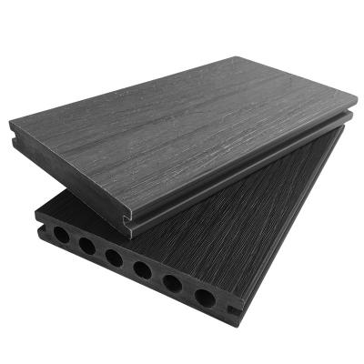 China UV Resistant  Wood Plastic Composite Flooring Boards Barefoot Friendly for sale