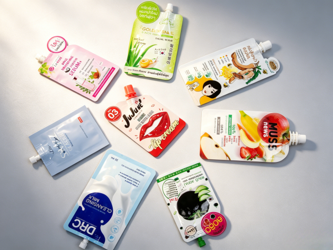multi-style-custom-cosmetic-spout-pouch-collection-for-serum-lip-cream-fruit-mask-packaging