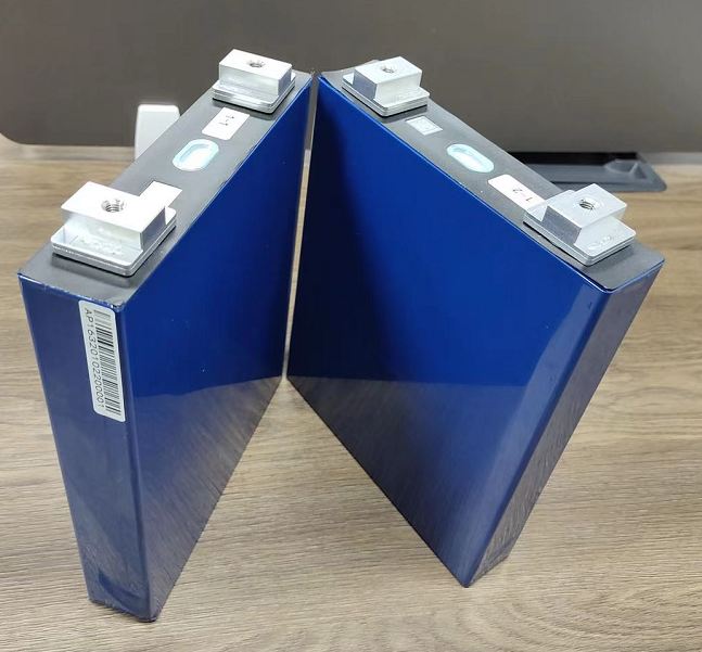 CALB 163AH Lithium Battery side view