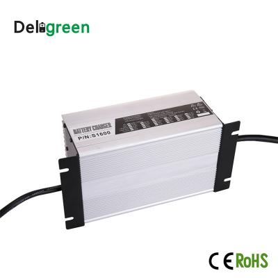 China 146W 14.6V 10A Lead Acid Battery Charger For Car for sale