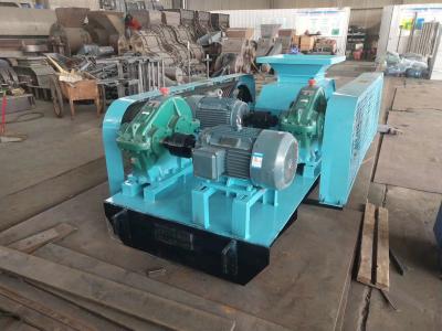 China Máquina de mineração do triturador de rolo do dobro do minério à venda