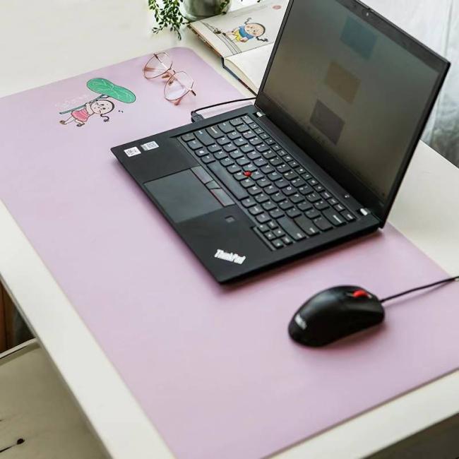 Removable Antislip Table Mat And Mouse Pad