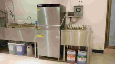 China OEM Hood Type Dishwasher Freestanding Conveyor Restaurant Dishwashing Equipment for sale