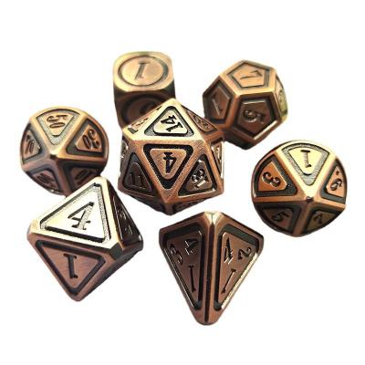 China Antique Bronze Metal Dice Set Fifth Person Gaming Color Stray Earth Alloy Dice for sale