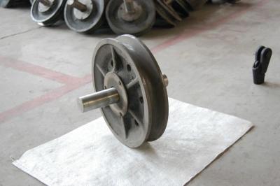 中国 Castings Forgings Sheave Wheel Pulley Crane Wheel 42crmo Alloy Steel Cast Iron 販売のため