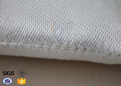 Chine Le haut tapis en verre blanc d'aiguille de la fibre de verre E de tissu de silice ignifugent 25mm à vendre