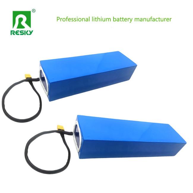 Battery pack with specifications label