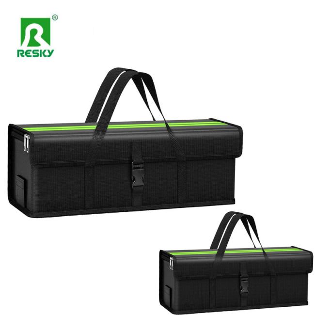 Explosion-proof battery charging storage bag - interior detail