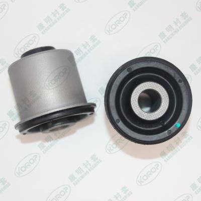 China Mitsubishi Front Lower Rubber  Control Arm Bushing 4010A140 MR496793 MR496794 for sale