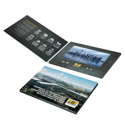 China Custom print LCD video brochure, invitation card with video message for sale