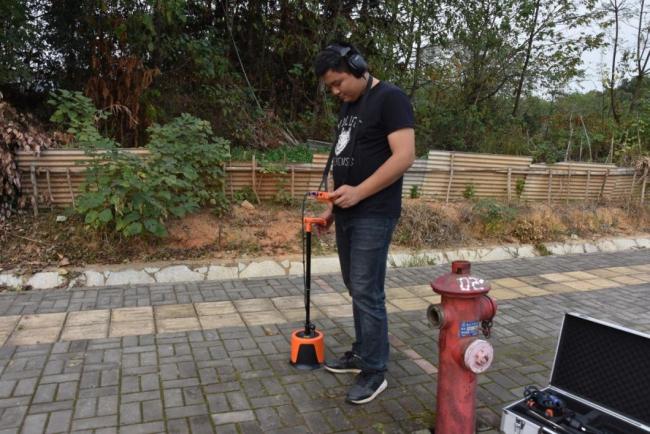 Pipe Leak Detector Outdoor and Indoor Pqwt-L7000 Depth 5 Meters