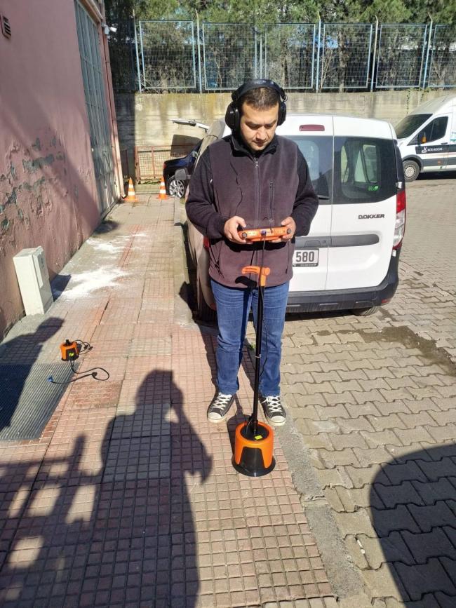 Outdoor Pipe Leakage Detector 5m Depth Pqwt-L6000 Plumbing Service Equipment