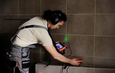 China Portable Underground Plumbing Water Leak Detector Tool Set PQWT L30 50cm Depth for sale