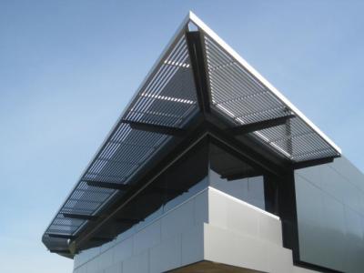 China Energy Efficient Extruded Aluminum Sun Shade Louvers Mill Finish Tinted Glass for sale