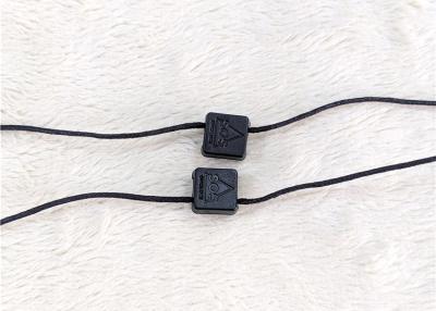 China Etiqueta plástica da corda do selo de nylon feito sob encomenda do cair do logotipo do tipo para a roupa/sapatas à venda