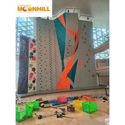 China Sturdy Construction Outdoor Rock Climbing Walls For Adult Children for sale
