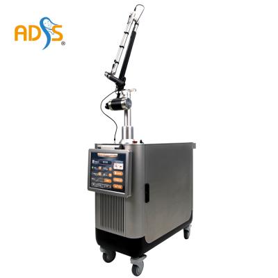 China Vertical Beauty Picosecond Laser Machine Pigmentation Removal Laser Machine for sale