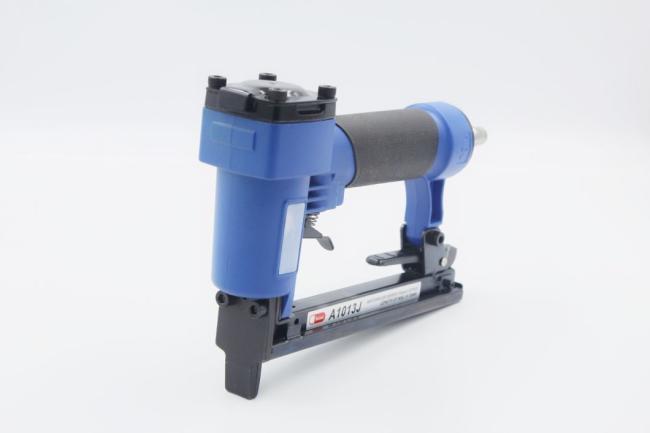1013j Pneumatic Wide Crown Staplers 10j Series 20 Gauge 13mm Air Stapler/Staple Gun/Nail Gun