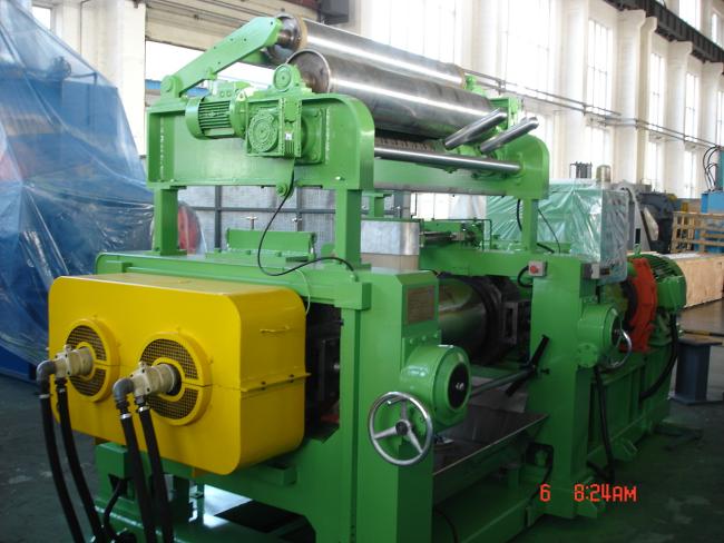 Rubber mixing mill interior