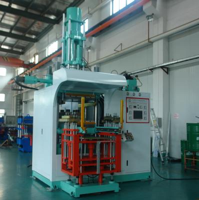 China Máquina de moldagem por injeção de borracha de silicone automática de alta dureza 1000 toneladas à venda