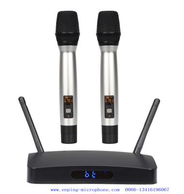 China KTV-888/ CONNECT with Karaoke cellphone app / smart selectable frequency  two handhelds  wireless microphone for sale