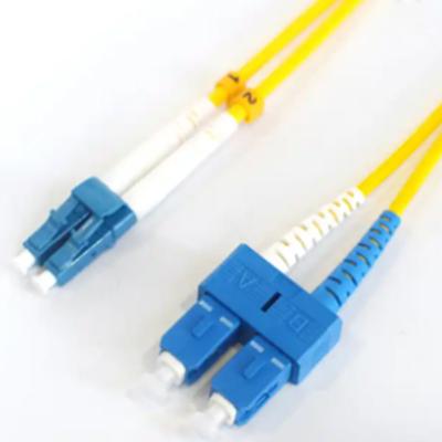 China SC APC de PVC/LSZH à ligação em ponte simples G652D da fibra do cabo de remendo da fibra ótica do SC APC à venda