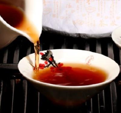 China Pastel de té chino maduro orgánico Puer, té de Yunnan Puerh para bajar de peso en venta