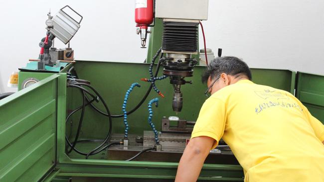 pro light cnc mill