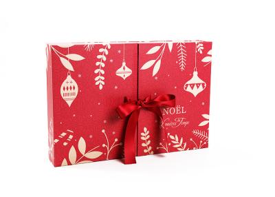 China Cardboard Christmas Gift Boxes With Ribbon for sale