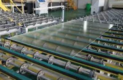 Китай Ultra Clear Electricizable Solar Panel Photovoltaic Glass/Sun-Shade Heat Preservation Used for Building Curtain Wall/Gla продается