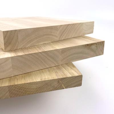 China Construction Finger Joint Rubber Wood Mildewproof Multiscene for sale