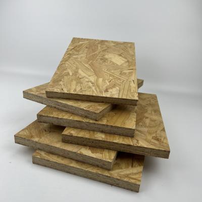 China ISO9001 Durable OSB Oriented Strand Board Multipurpose Thickness 9mm 12mm for sale