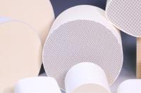 China Honeycomb Ceramic Substrates Custom For Exhaust Purification for sale