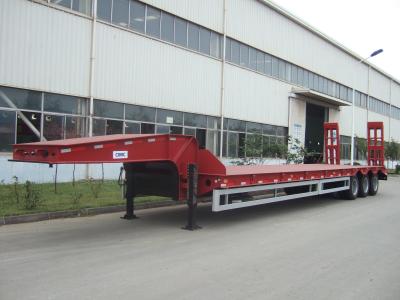 China 60 ton low bed Semi-trailer with tri-axle and extendable side for sale